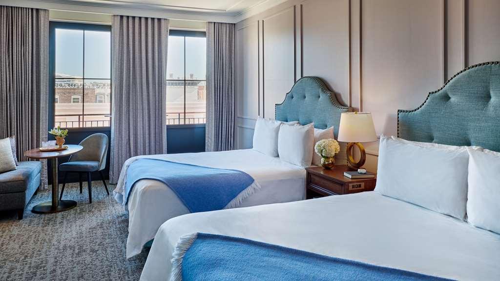 The Loutrel Hotel Charleston Room photo